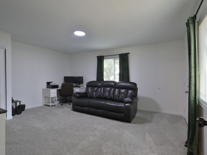 2302 Tempest Drive, Columbus, OH 43232 Photo 14