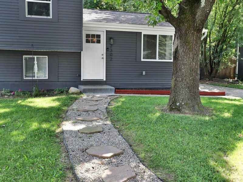 2302 Tempest Drive, Columbus, OH 43232 Photo 2