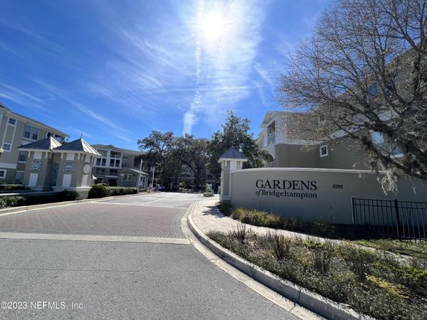8290 GATE Parkway W, Unit 708, Jacksonville, FL 32216
