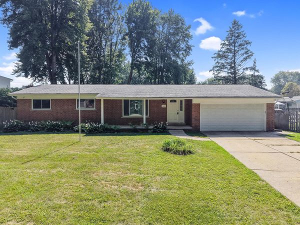 25436 Cortez Street, Harrison Township, MI 48045