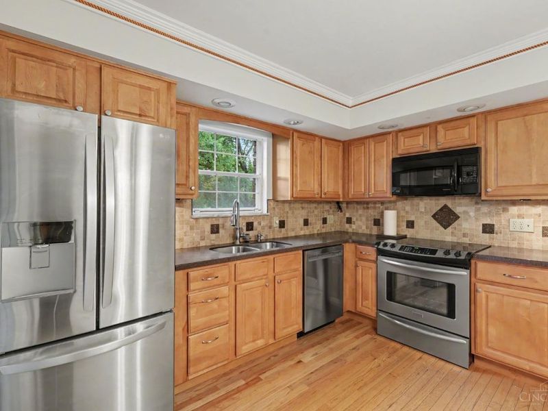 731 Pine Ridge Road, Miami Township, OH 45150 Photo 5