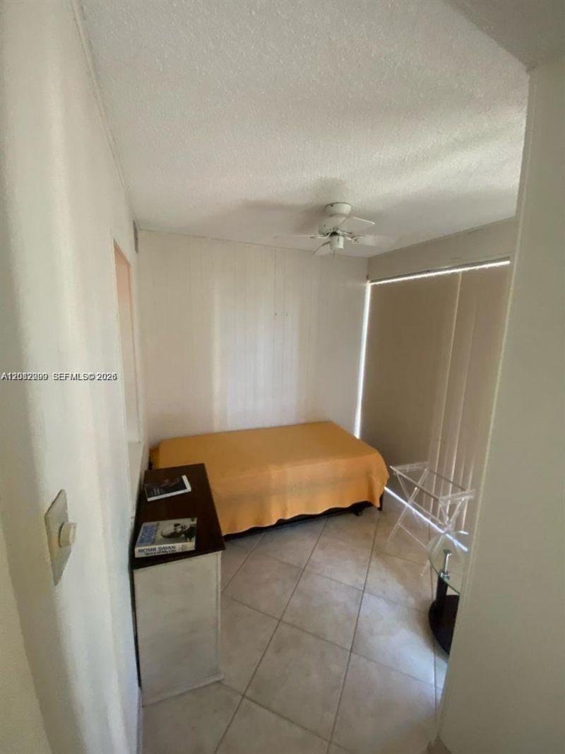 17570 Atlantic Blvd , Unit 502, Sunny Isles Beach, FL 33160 Photo