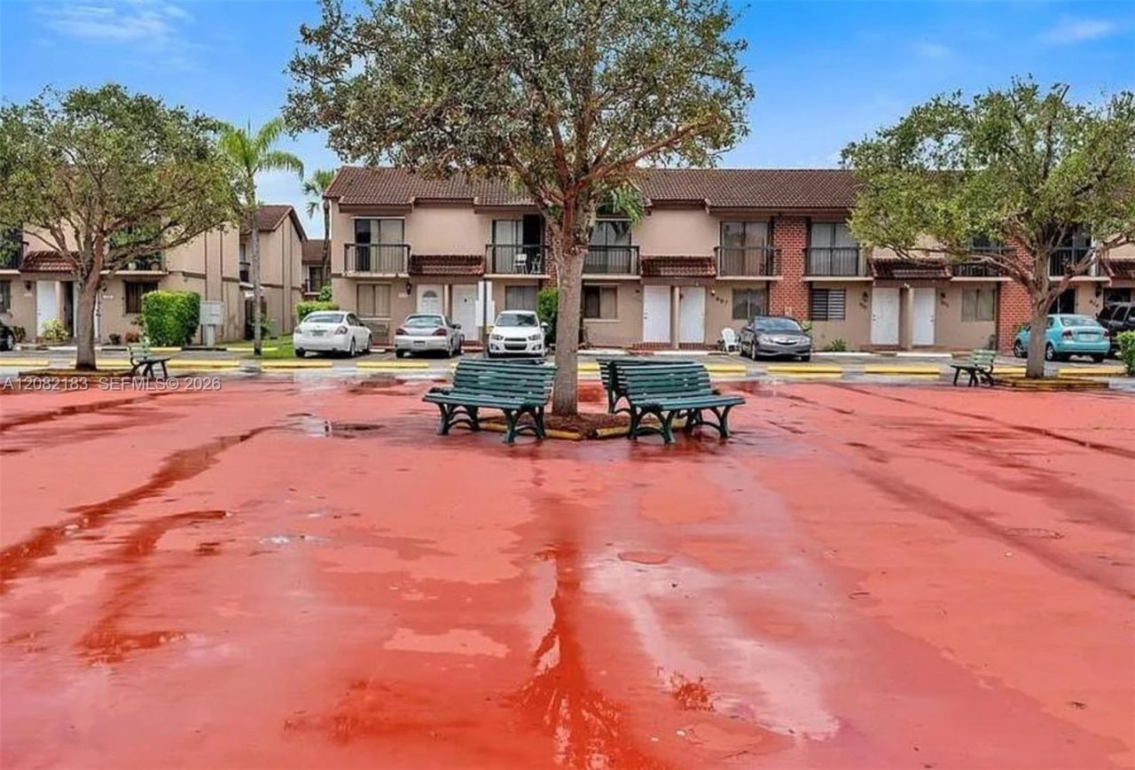 1811 SW 107th Ave , Unit 2303, Miami, FL 33165 Photo