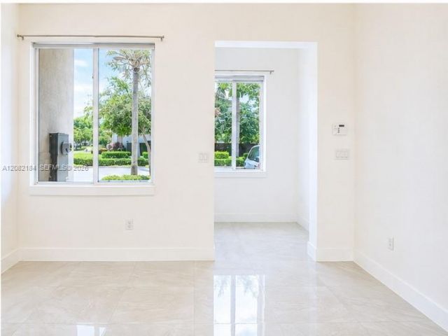 17514 SW 149th Pl , Unit 17514, Miami, FL 33187 Photo