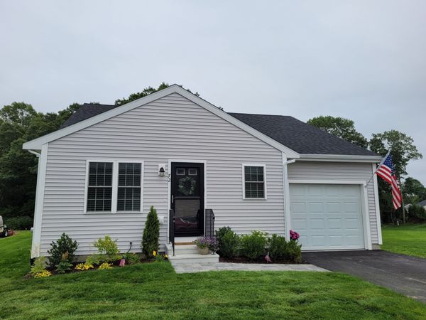 30 Bumblebee Dr., Plymouth, MA 02360