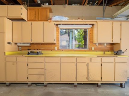 769 Michael Drive, South Lake Tahoe, CA 96150 Photo