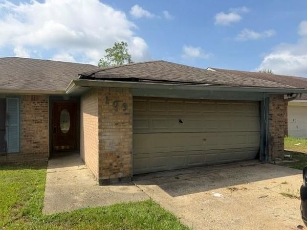 109 HERITAGE Circle, Slidell, LA 70458