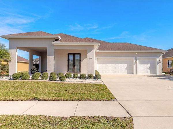 527 LUNA BELLA LANE , NEW SMYRNA BEACH, FL 32168