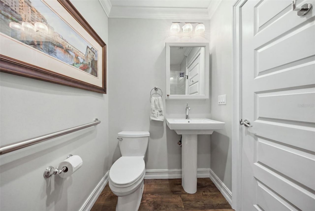 10715 Carrollwood Drive, Tampa, FL 33618 Photo
