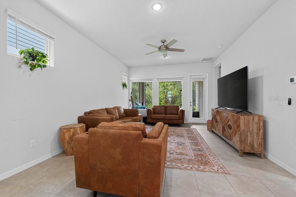 28583 Cozy Creek Drive , Wesley Chapel, FL 33543 Photo