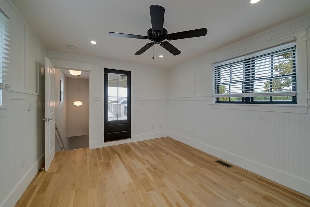 73 Hanover Street Photo 17