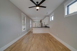 73 Hanover Street photo 4