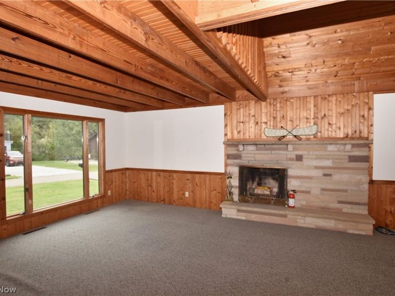 8024 Linden Drive SW, Dellroy, OH 44620 Photo 12