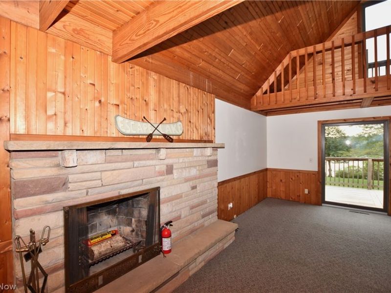 8024 Linden Drive SW, Dellroy, OH 44620 Photo 13