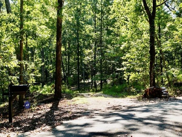 15741 LAKE HARBOR Drive, Northport, AL 35475