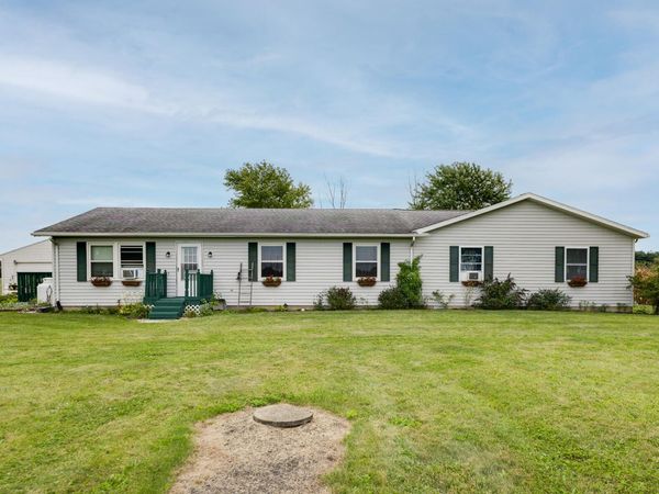 7145 Auld Road, Bradford, OH 45308