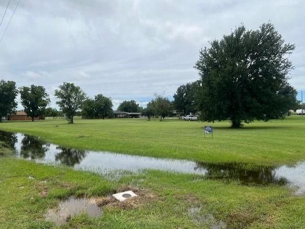 950 Harris Street , Mingus, TX 76463