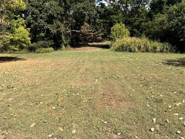 Leach Avenue , Avant, OK 74001