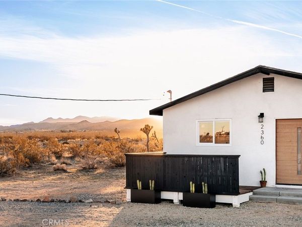 2360 Sand Drive, Landers, CA 92285