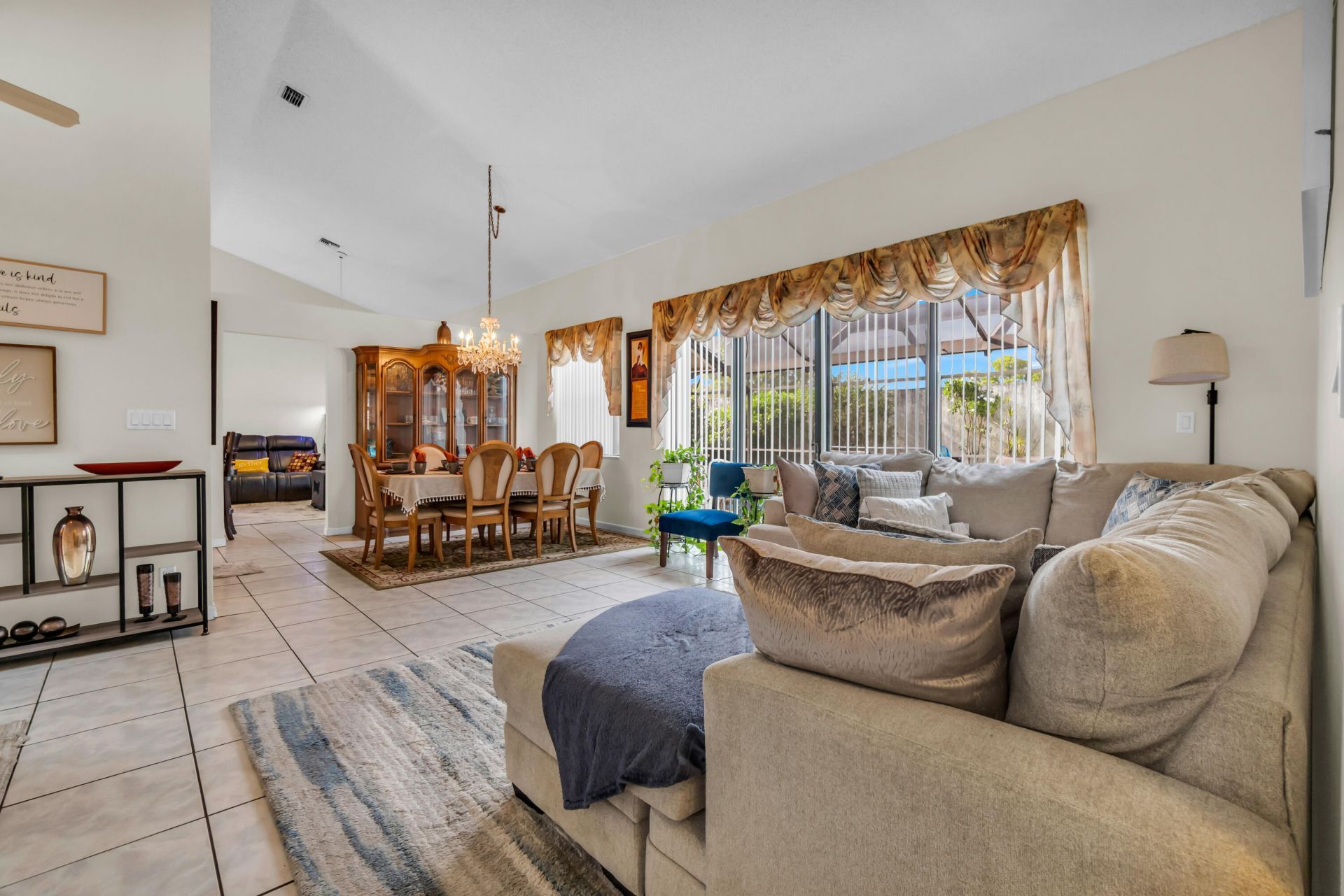 7365 NW 54th Court, Lauderhill, FL 33319 Photo