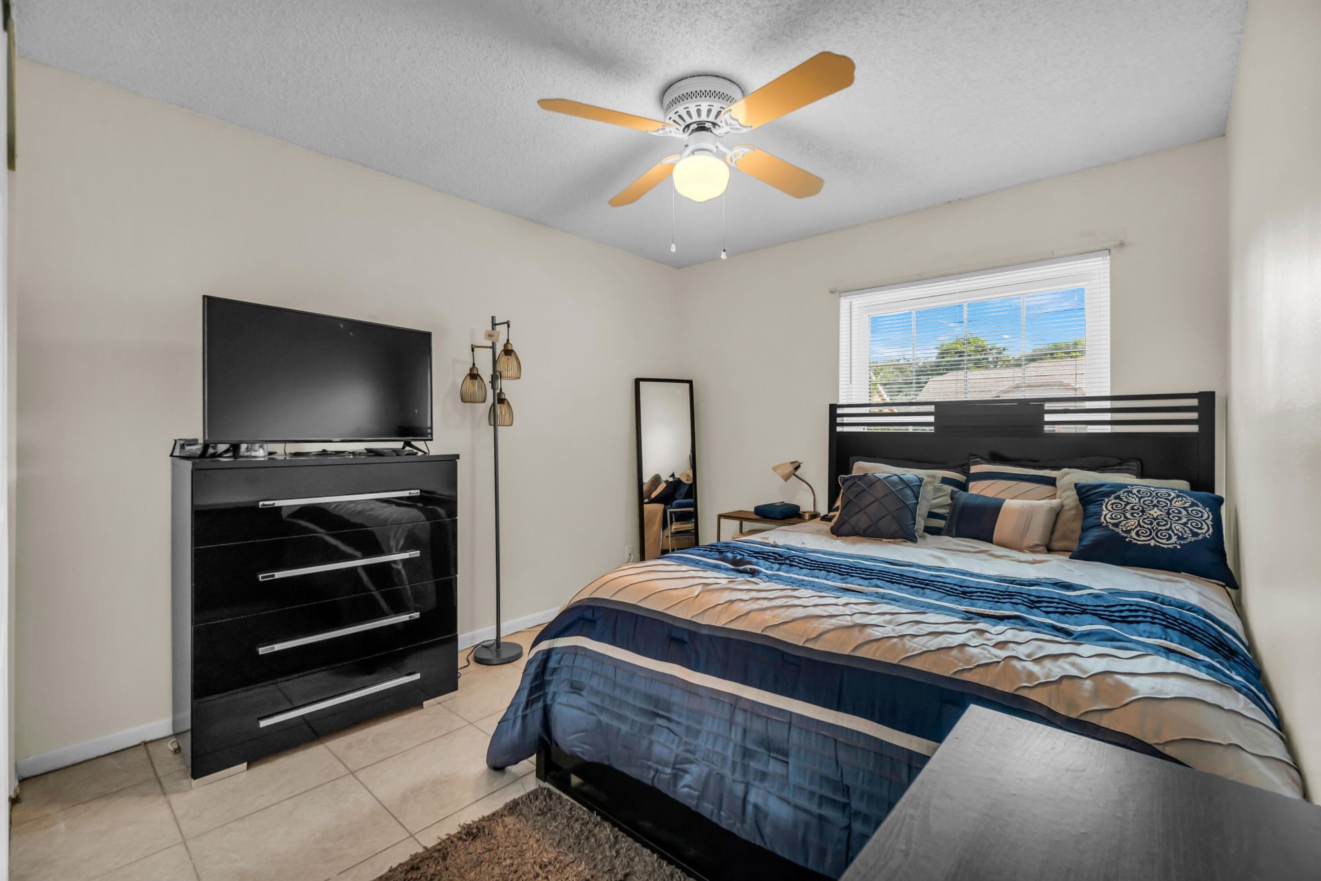 7365 NW 54th Court, Lauderhill, FL 33319 Photo