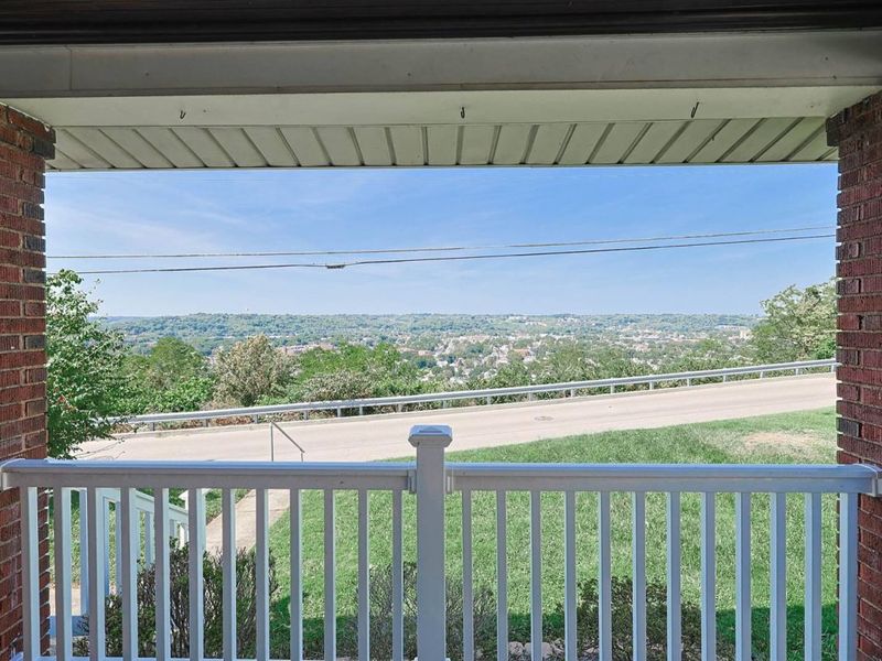 315 Grandview Avenue, Newport, KY 41071 Photo 5
