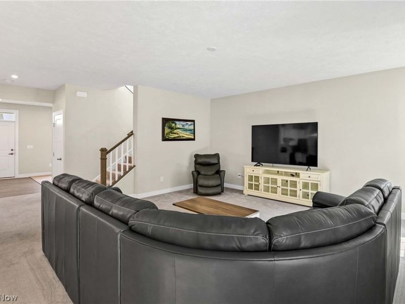 35405 Crystal Creek Court, Grafton, OH 44044 Photo 10