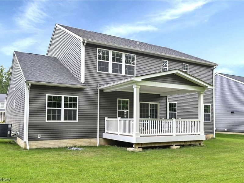 35405 Crystal Creek Court, Grafton, OH 44044 Photo 6