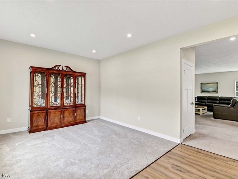 35405 Crystal Creek Court, Grafton, OH 44044 Photo 9