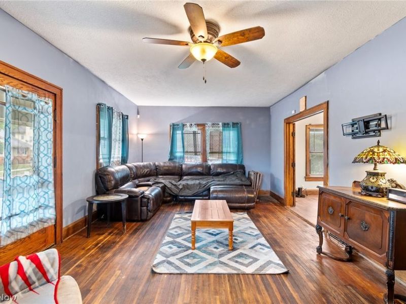304 E Lisbon Street, Waynesburg, OH 44688 Photo 4