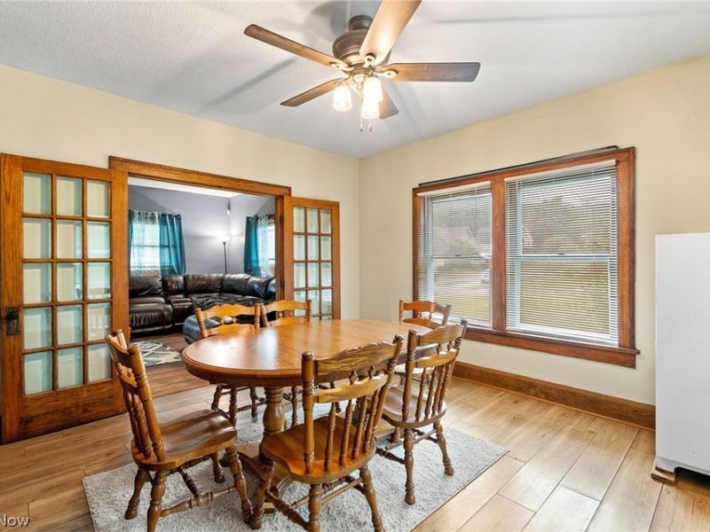 304 E Lisbon Street, Waynesburg, OH 44688 Photo 9