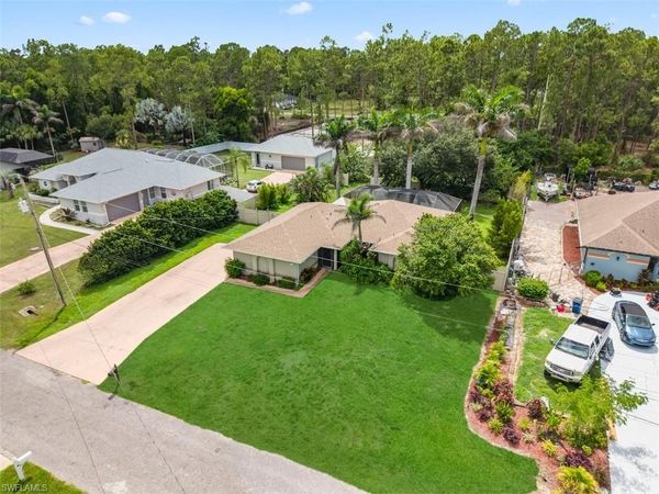 1111 Thompson AVE , LEHIGH ACRES, FL 33972