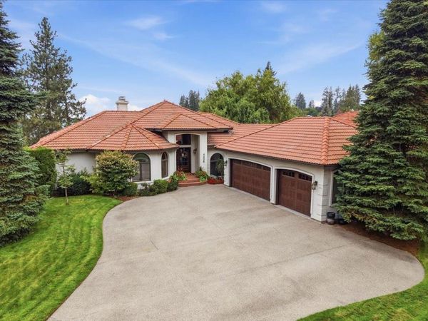 4406 S St Andrews Ln, Spokane, WA 99223