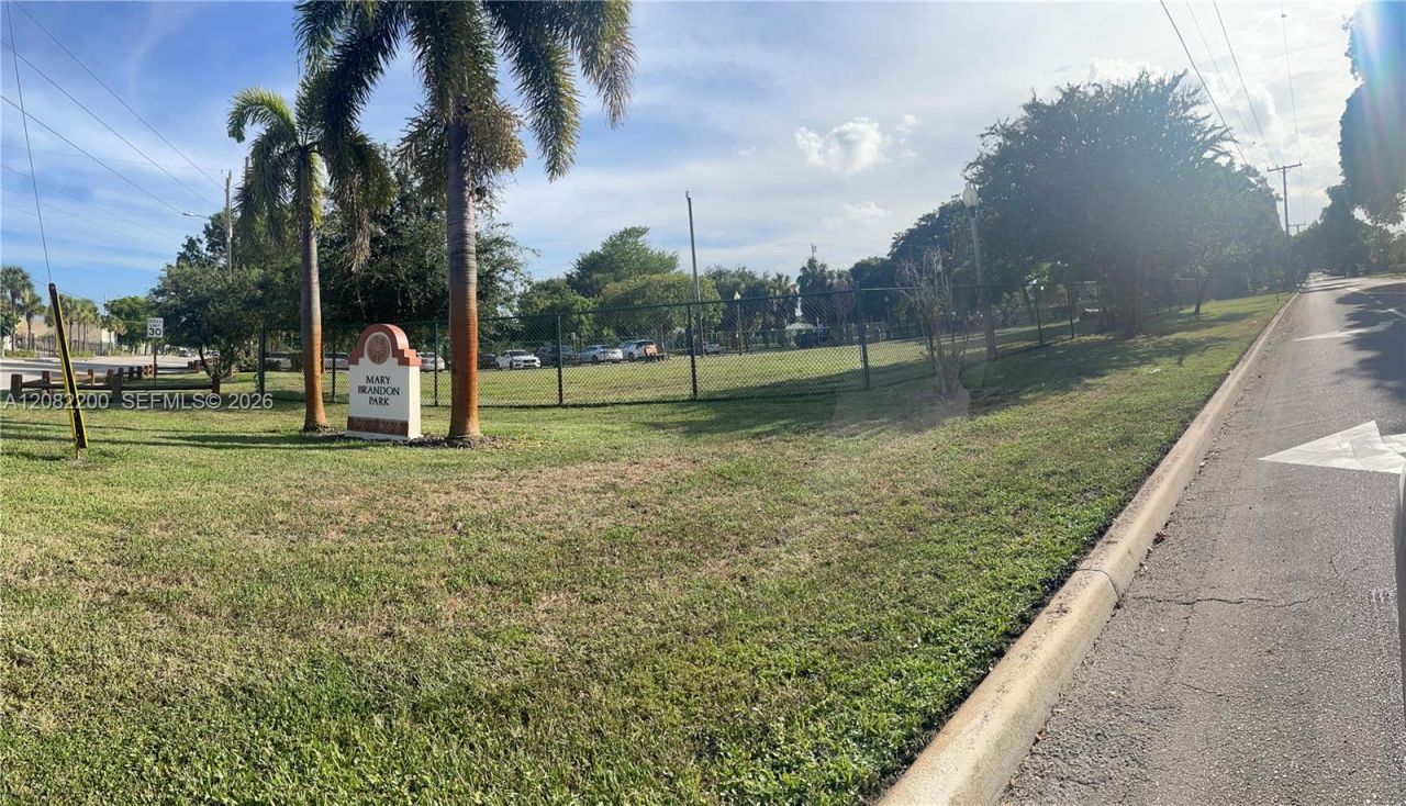Please Call For Address, Unit 719 B, West Palm Beach, FL 33405 Photo