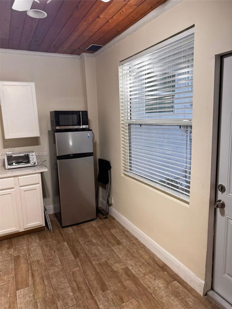 Please Call For Address, Unit 719 B, West Palm Beach, FL 33405 Photo