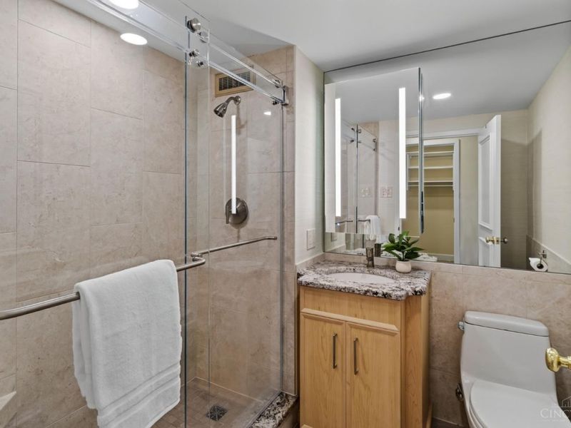 2401 Ingleside Avenue, Unit 11C, Cincinnati, OH 45206 Photo 25