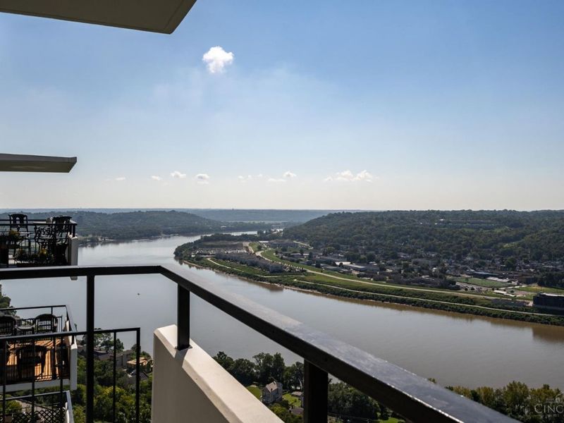 2401 Ingleside Avenue, Unit 11C, Cincinnati, OH 45206 Photo 36