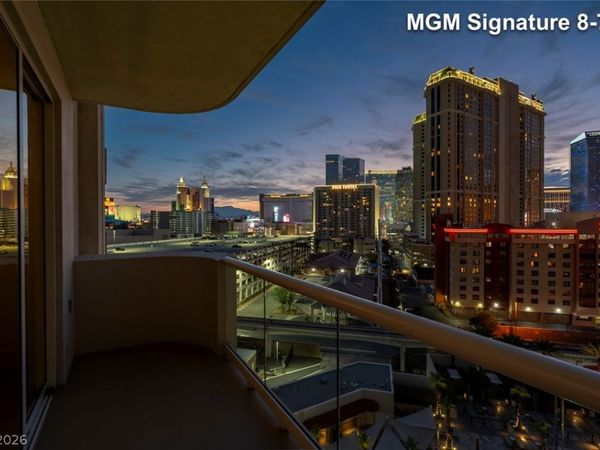 135 E Harmon Avenue , Unit 805, Las Vegas, NV 89109