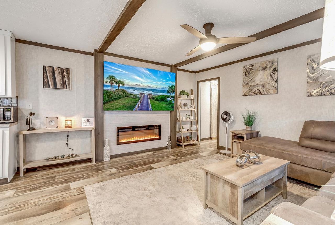 220 Air Stream Dr.  Photo 20
