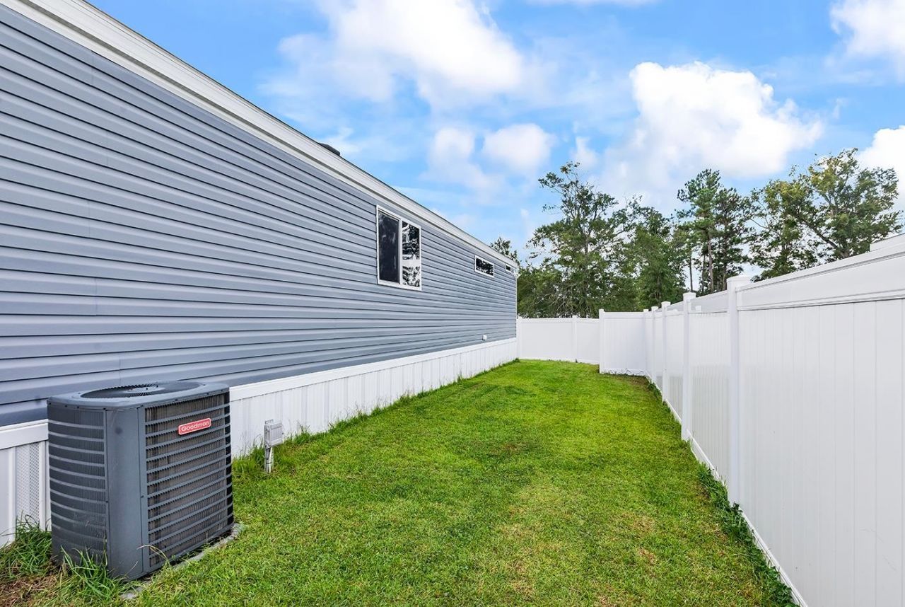 220 Air Stream Dr.  Photo 30
