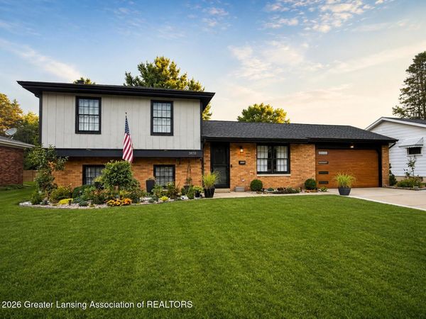 3868 Kirkwood Street, Jackson, MI 49203