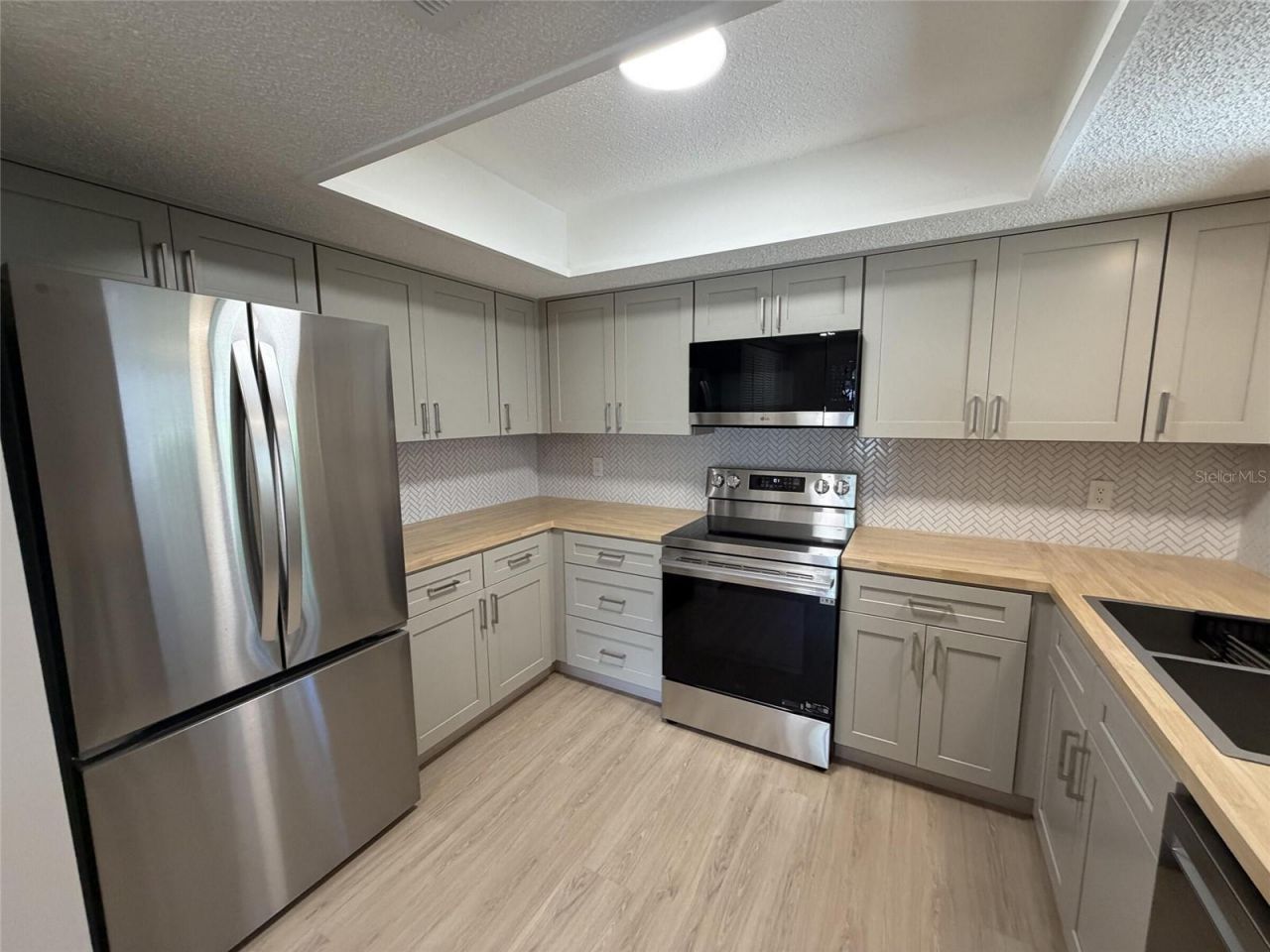 971 Sunridge Drive, Unit 110, Sarasota, FL 34234 Photo