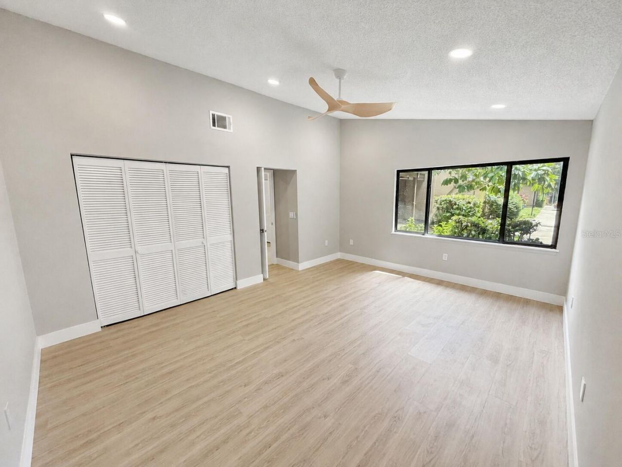 971 Sunridge Drive, Unit 110, Sarasota, FL 34234 Photo