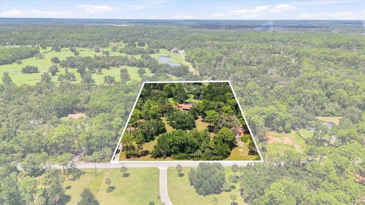 10265 W Springtree Lane , Crystal River, FL 34428 Photo