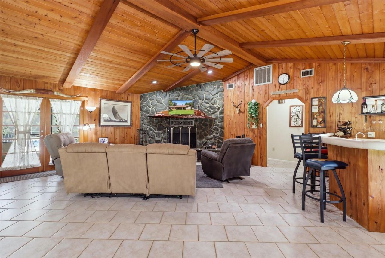 10265 W Springtree Lane , Crystal River, FL 34428 Photo