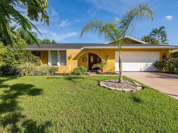 11555 PINE STREET , SEMINOLE, FL 33772