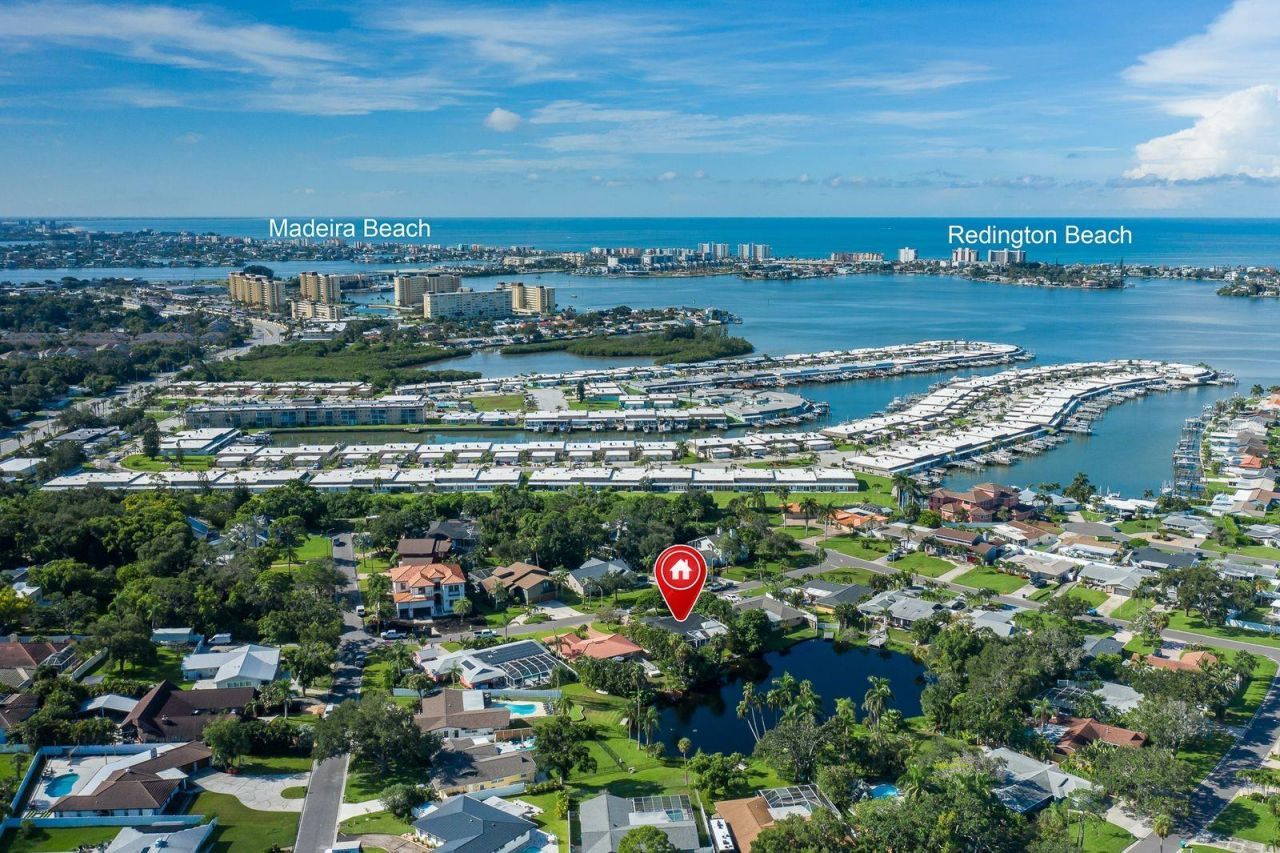 11555 Pine Street, Seminole, FL 33772 Photo
