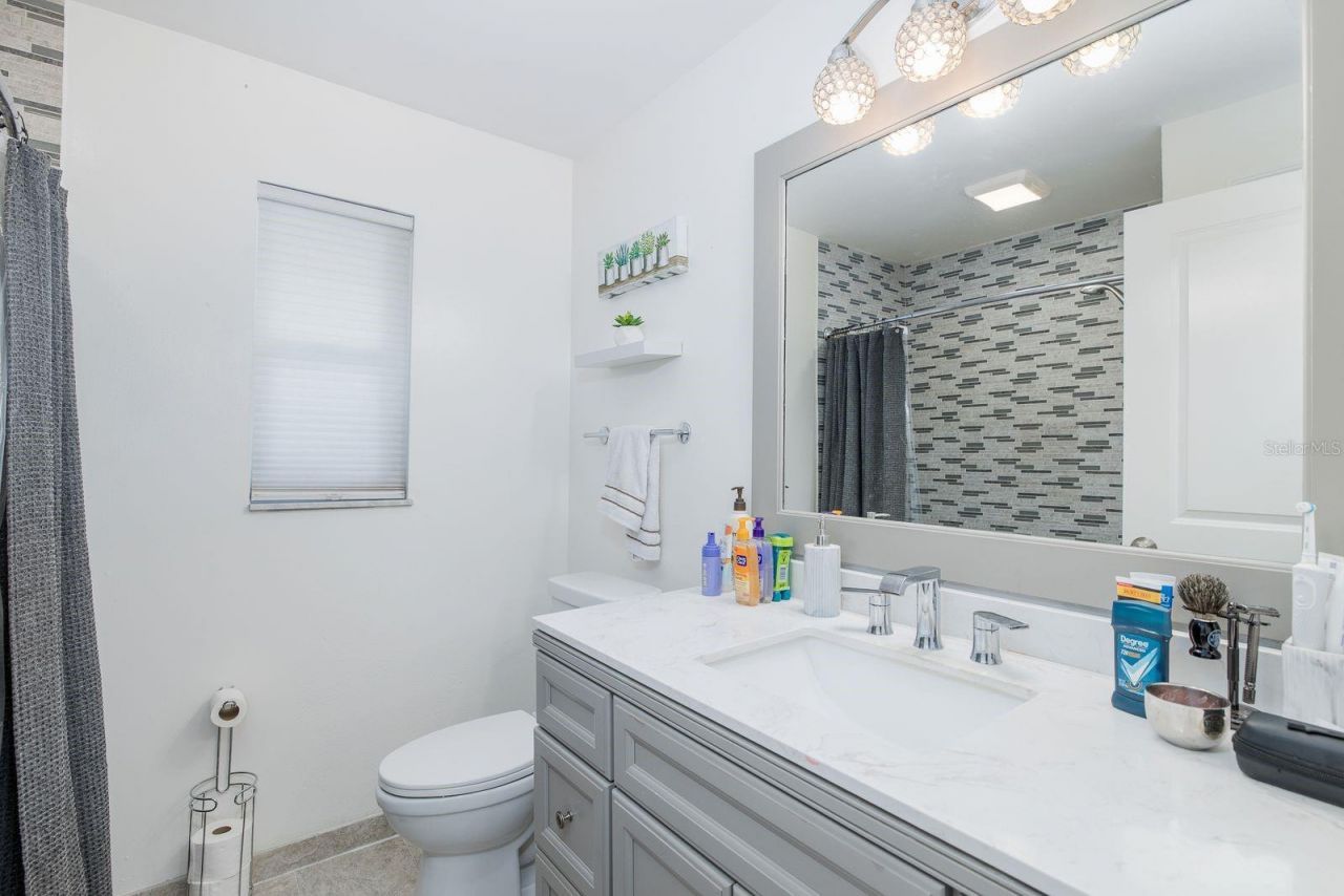 11555 Pine Street, Seminole, FL 33772 Photo