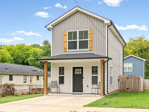 954 Richardson St , Clarksville, TN 37040