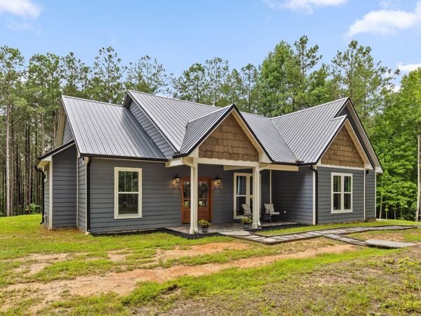 355 Mokay View Drive , South Pittsburg, TN 37380